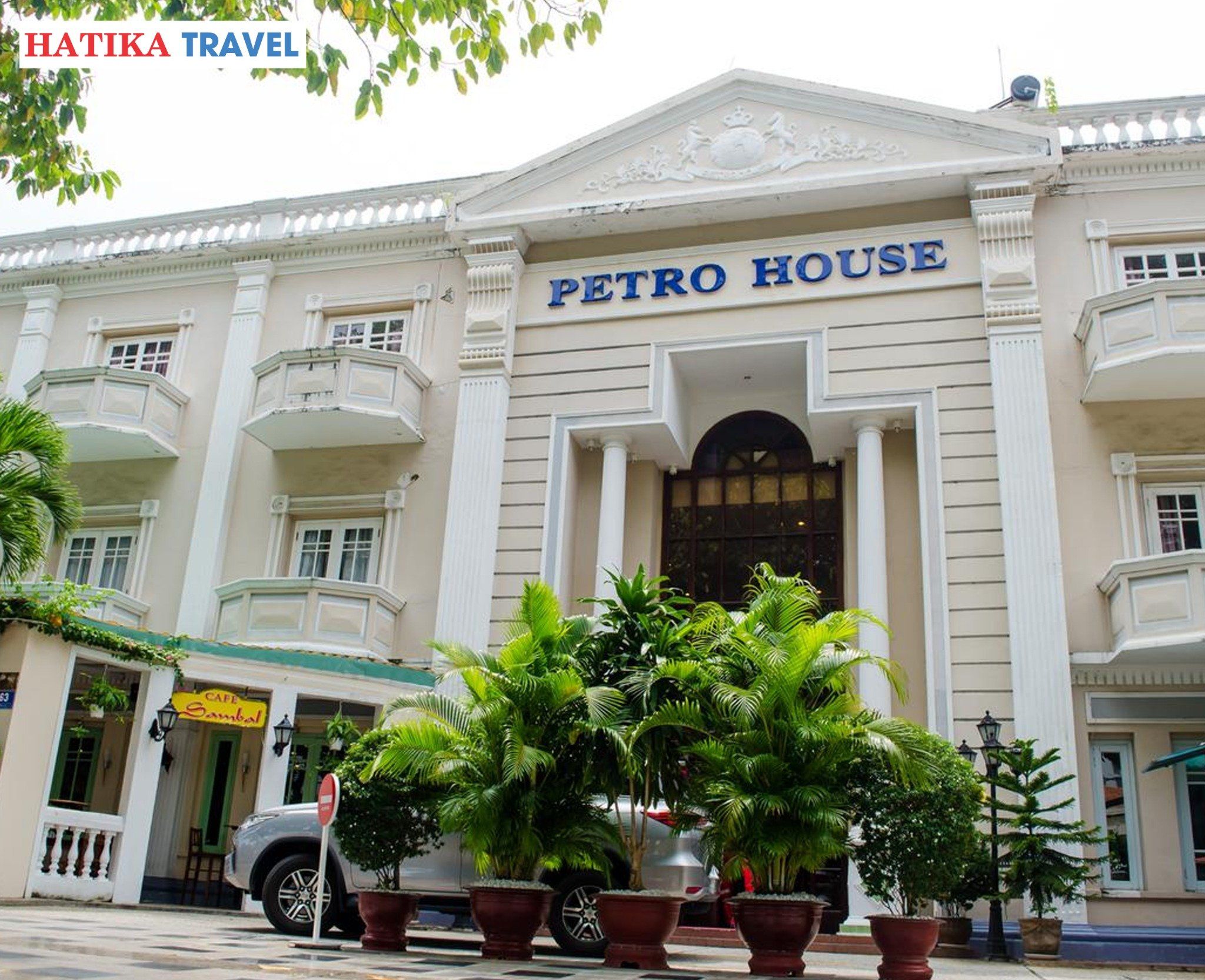Petro House Hotel