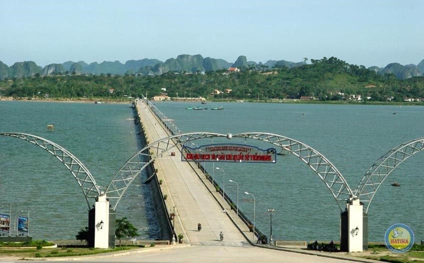 Hòa Bình Hạ Long Hotel