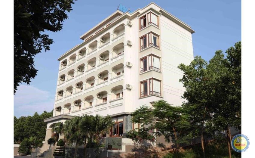 Hòa Bình Hạ Long Hotel