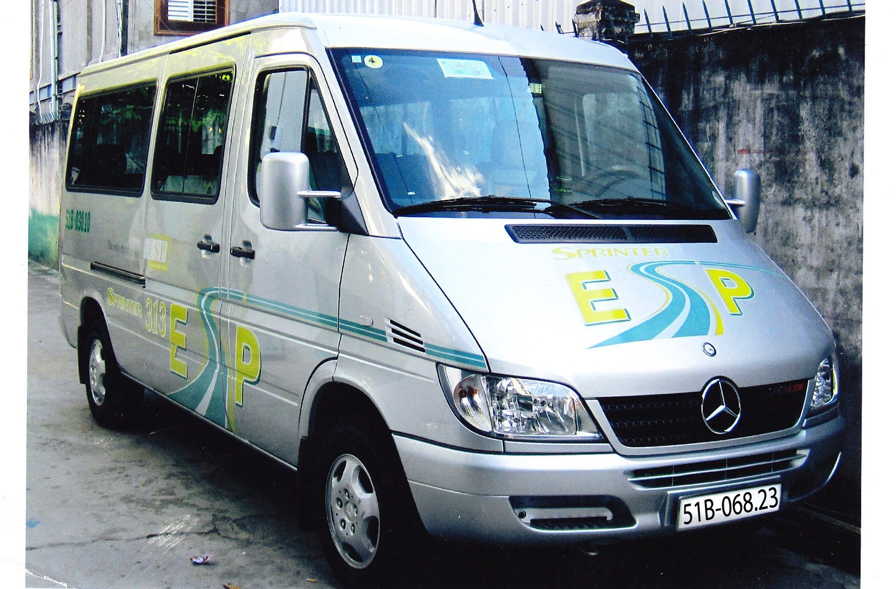 Mercedes Sprinter DONA 16 chỗ