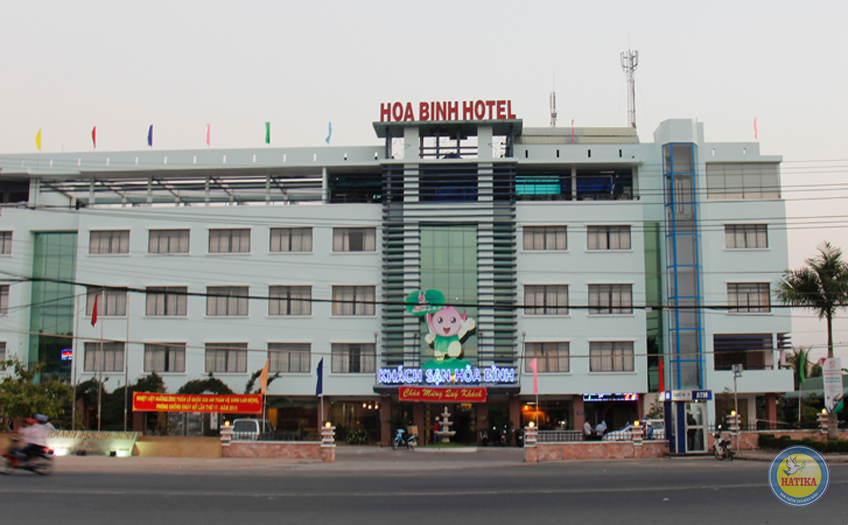 Hòa Bình Cao Lãnh Hotel