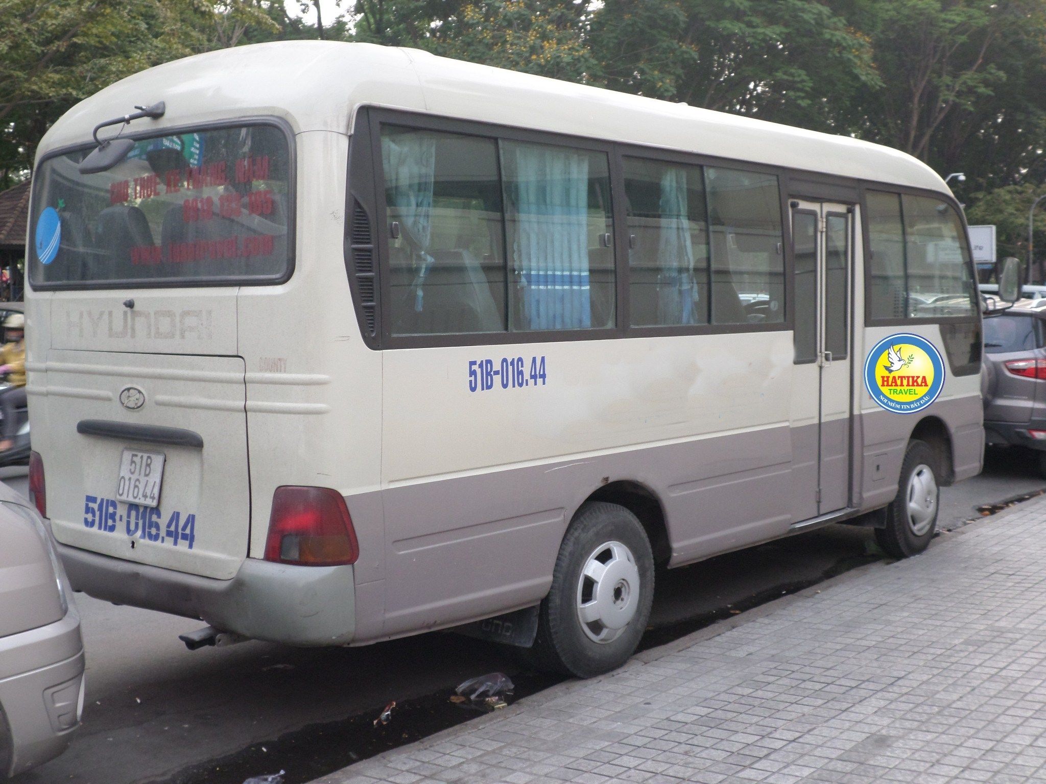 Hyundai County 29 chỗ