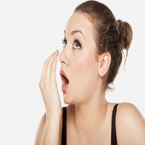 Mùi hôi cơ thể báo hiệu bệnh gì?
