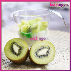 Mứt Trái Cây Kiwi Fruhana Dùng Làm Nhân Bánh Và Trang Trí Bánh Kem Hộp 1Kg (45% Trái Cây Nhập Khẩu)