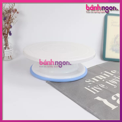 Bàn Xoay Làm Bánh Nhựa Đế Silicon Chống Trơn 28cm