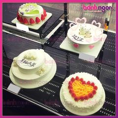 Bàn Xoay Nhựa Decor Trang Trí Bánh