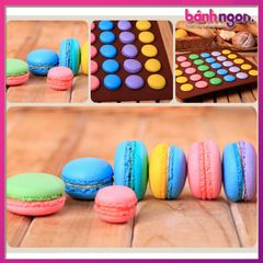 Tấm Lót Nướng Làm Bánh Macaron Bằng Silicon 30 ô
