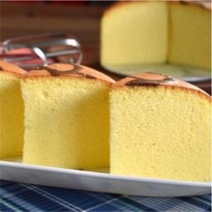 Bột bánh bông lan nướng trộn sẵn Mikko 1kg
