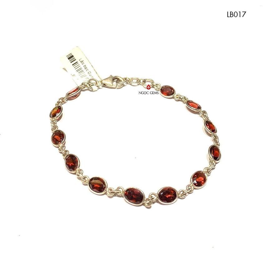 Lắc bạc Garnet