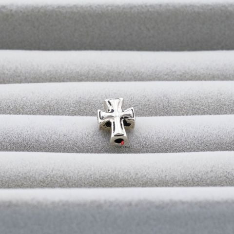 Charm bạc Xâu ngang thánh giá - Bạc 925
