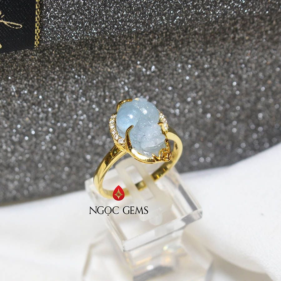 Nhẫn Tỳ Hưu Aquamarine Bọc  Vàng