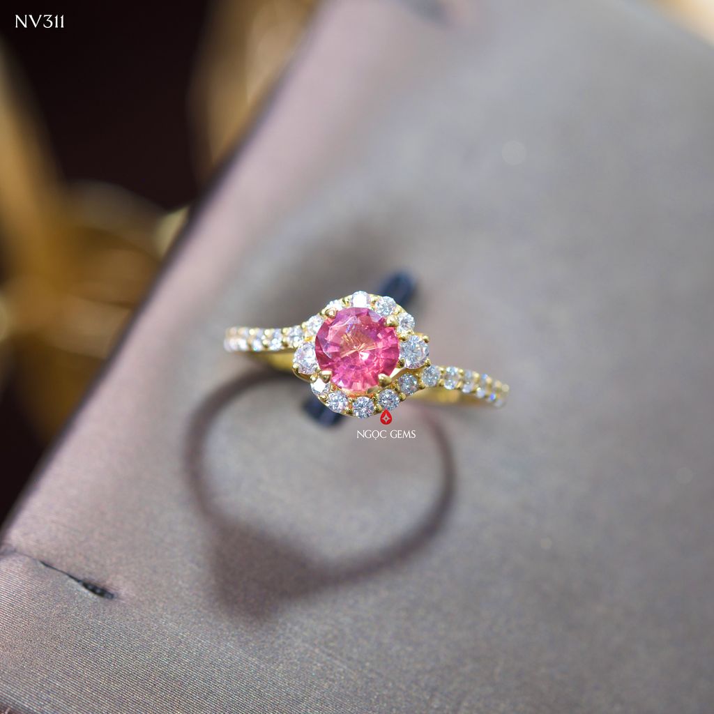 Nhẫn Spinel Hồng - 14K Gold