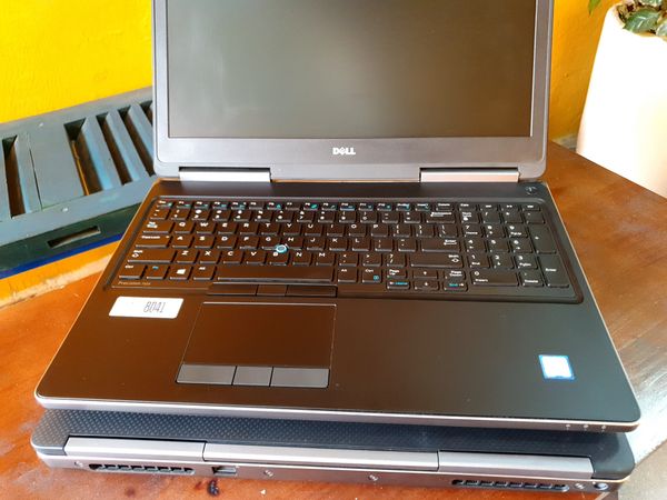 So sánh Lenovo Thinkpad P50 và Dell Precision 7510 – LSB So sánh Lenovo Thinkpad P50 và Dell Precision 7510 – LSB
