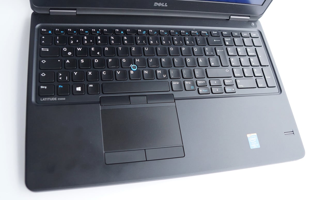 dell-latitude-e5550-gia-re