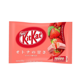 Bánh KitKat Nestle Phủ Socola Dâu 11cái/gói
