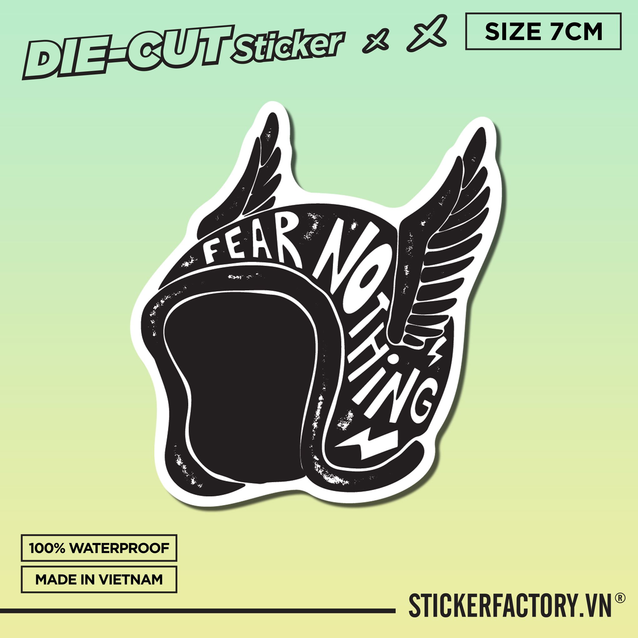 FEAR NOTHING BLACK WINGS HELMET 7cm - Sticker Die-cut hình dán cắt rời