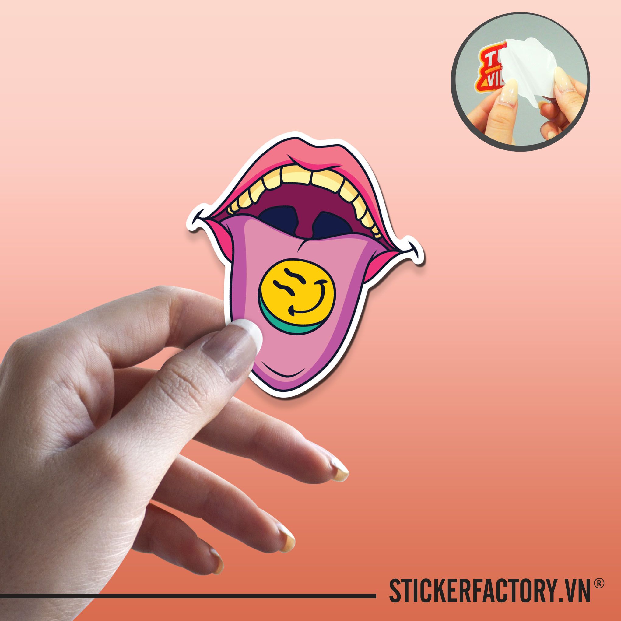SMILEY TONGUE 7cm - Sticker Die-cut hình dán cắt rời