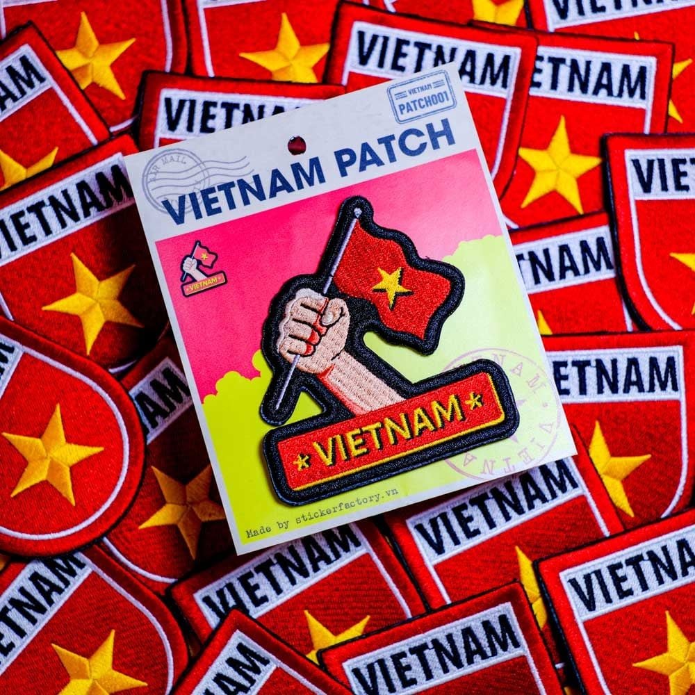 PATCH001 VIETNAM FLAG POWER HAND - Patch vải thêu ủi chuyển nhiệt