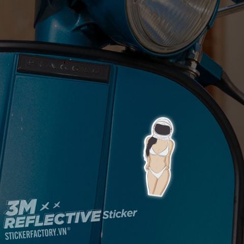  GIRL ASTRONAUT 3M - Reflective Sticker Die-cut 