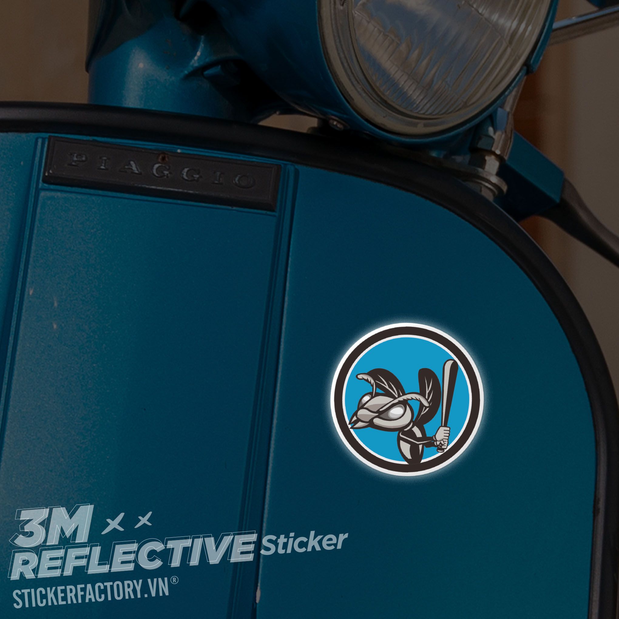 HORNET BASEBALL PLAYER BATTING 3M - Reflective Sticker Die-cut