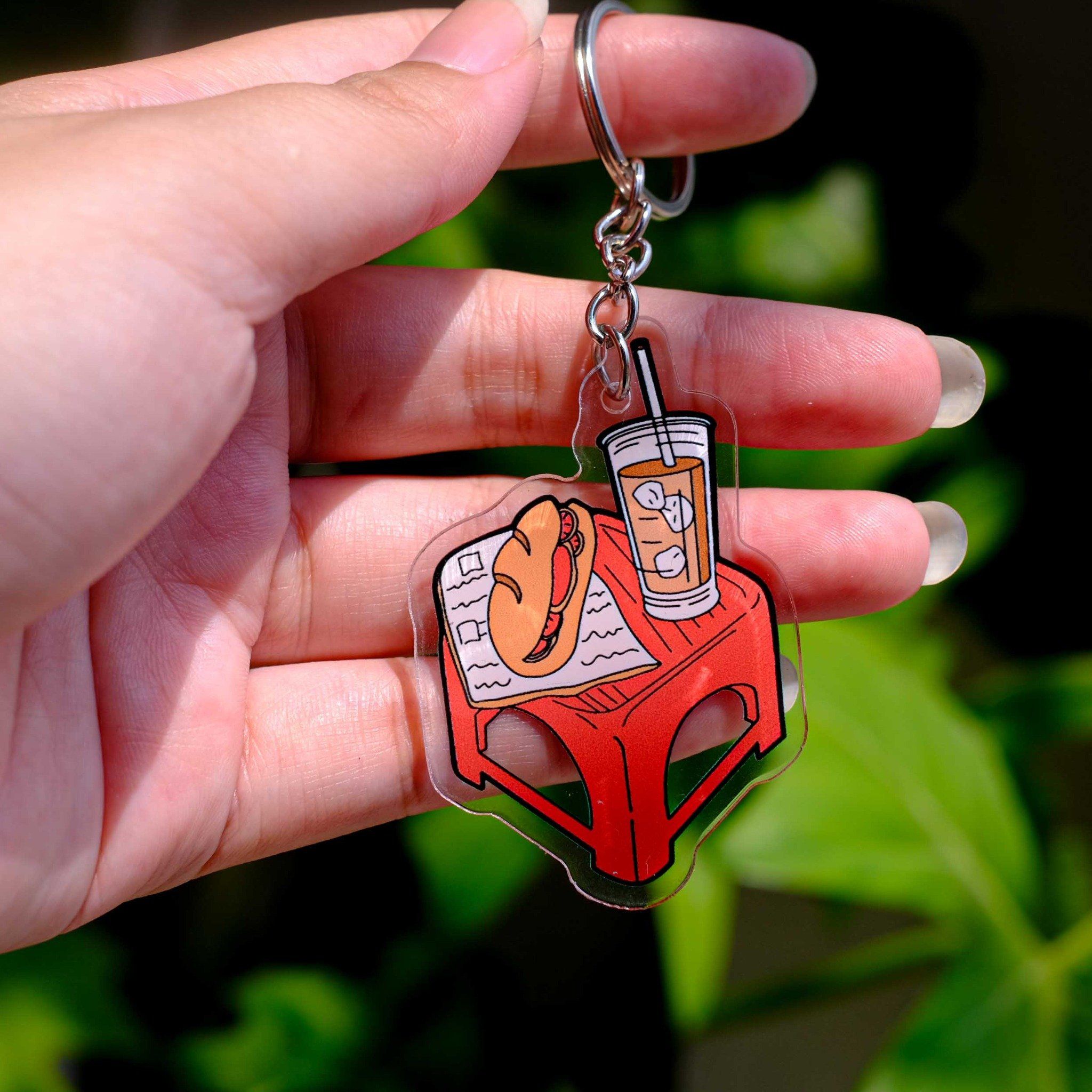 KC0015 Cà Phê Bánh Mì Vỉa Hè - Móc khóa Acrylic