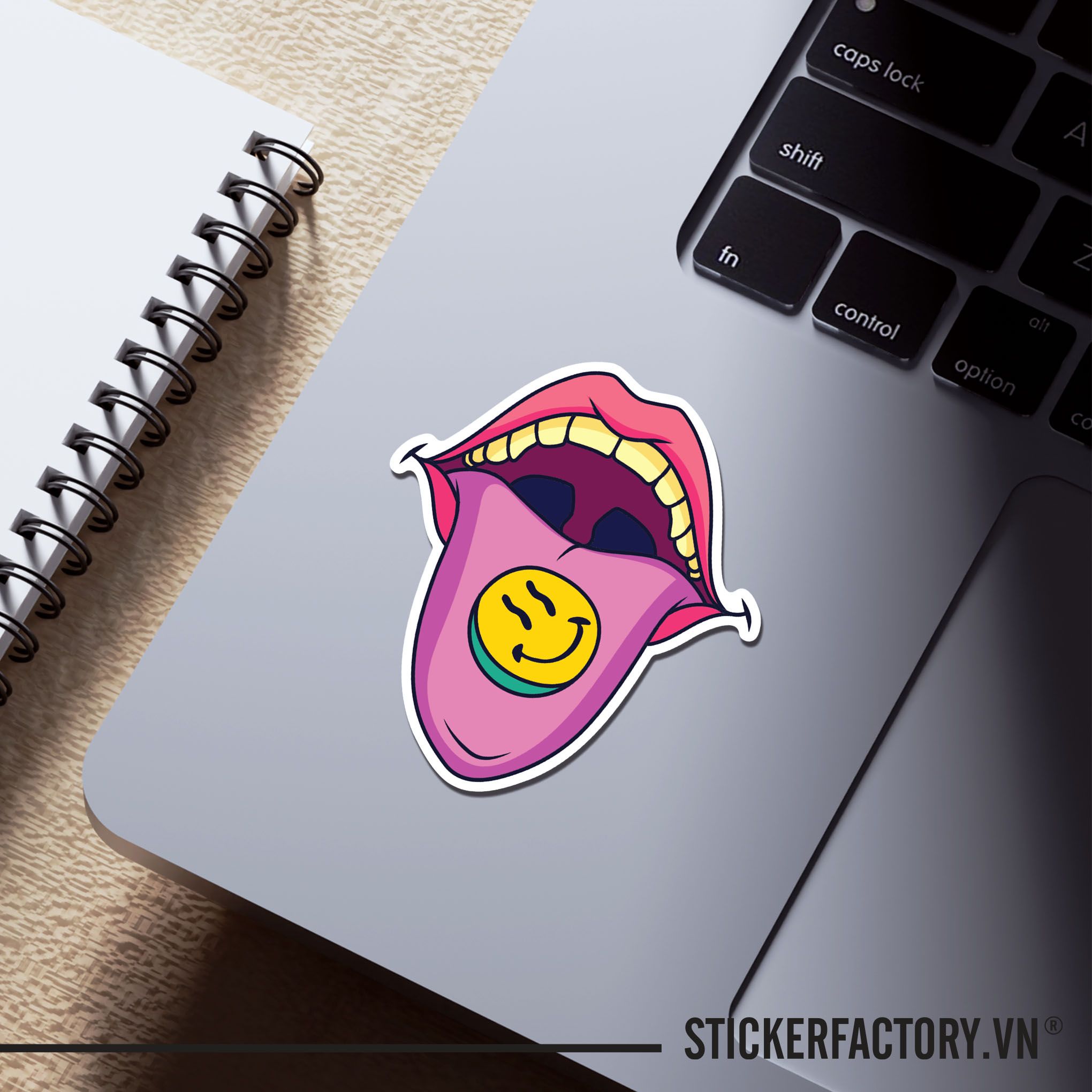 SMILEY TONGUE 7cm - Sticker Die-cut hình dán cắt rời