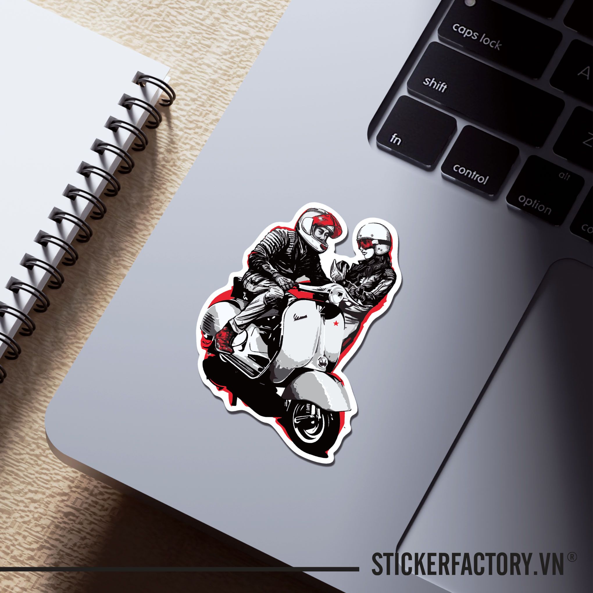 VESPA COUPLE 7cm - Sticker Die-cut hình dán cắt rời