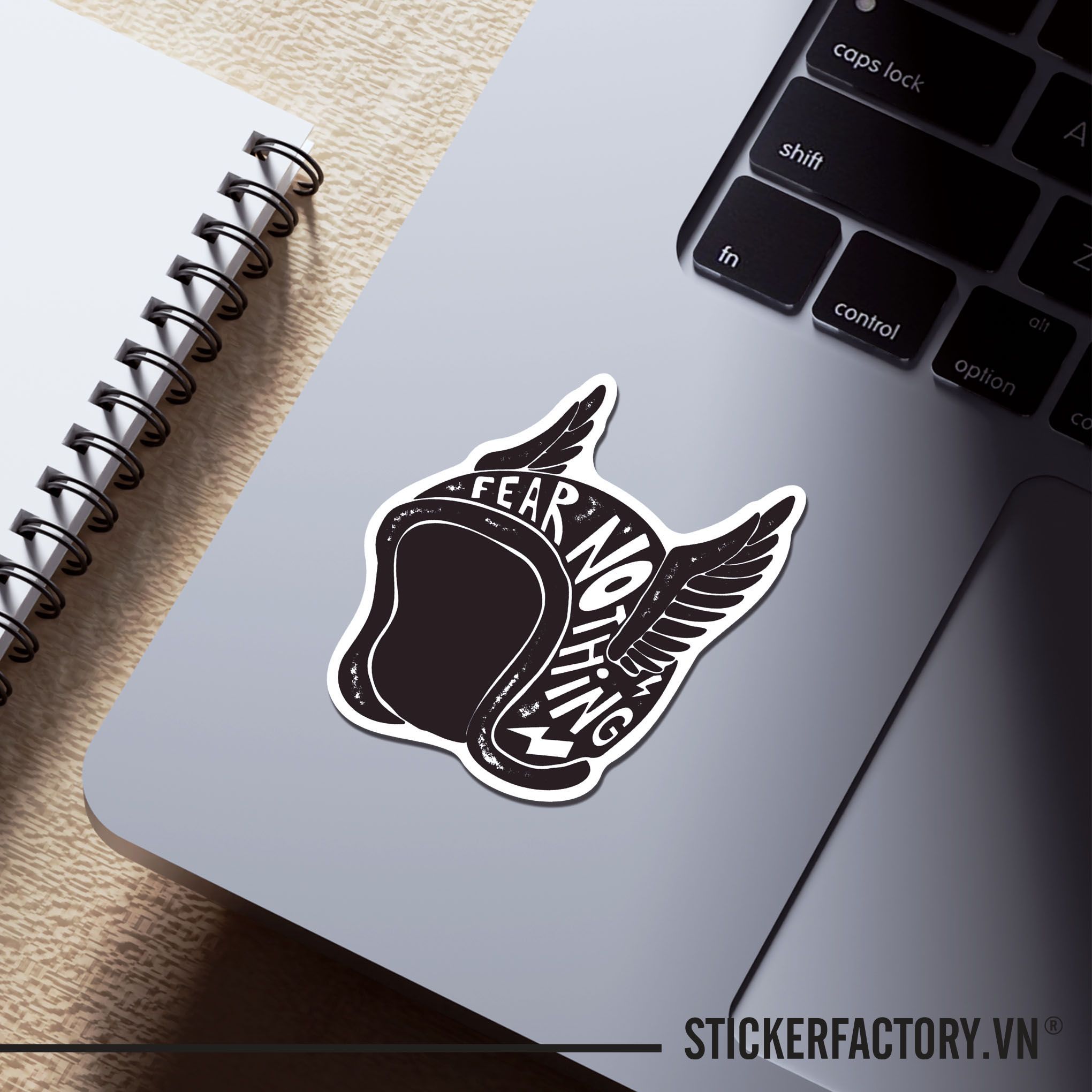 FEAR NOTHING BLACK WINGS HELMET 7cm - Sticker Die-cut hình dán cắt rời