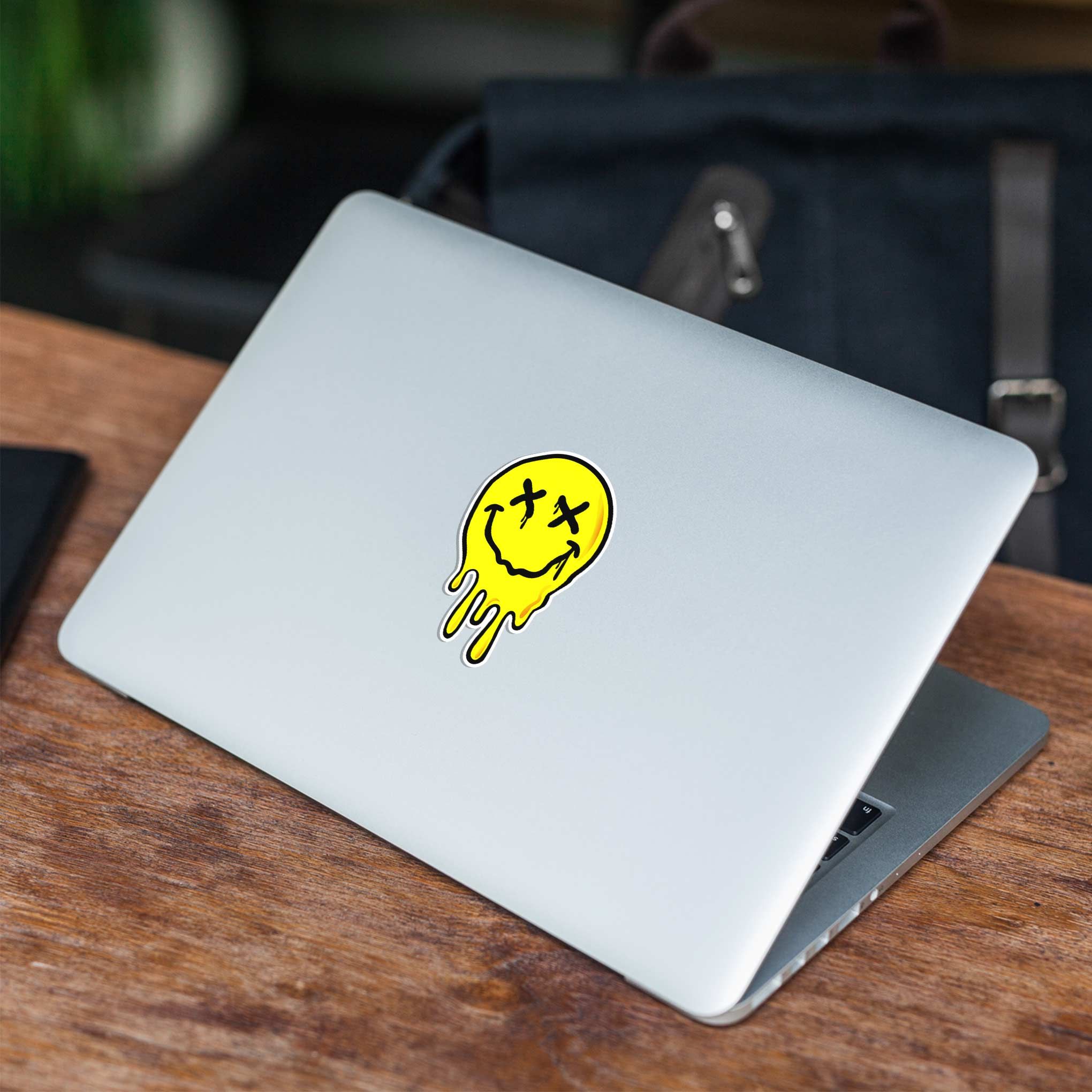 MELTING SMILE XX 7cm - Sticker Die-cut hình dán cắt rời