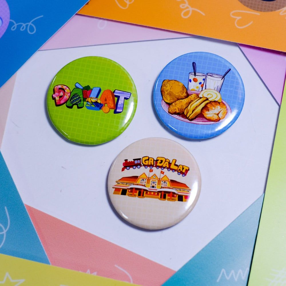 BUTT005 Đà Lạt - Set 3 Button Pin - Huy hiệu nhựa tròn