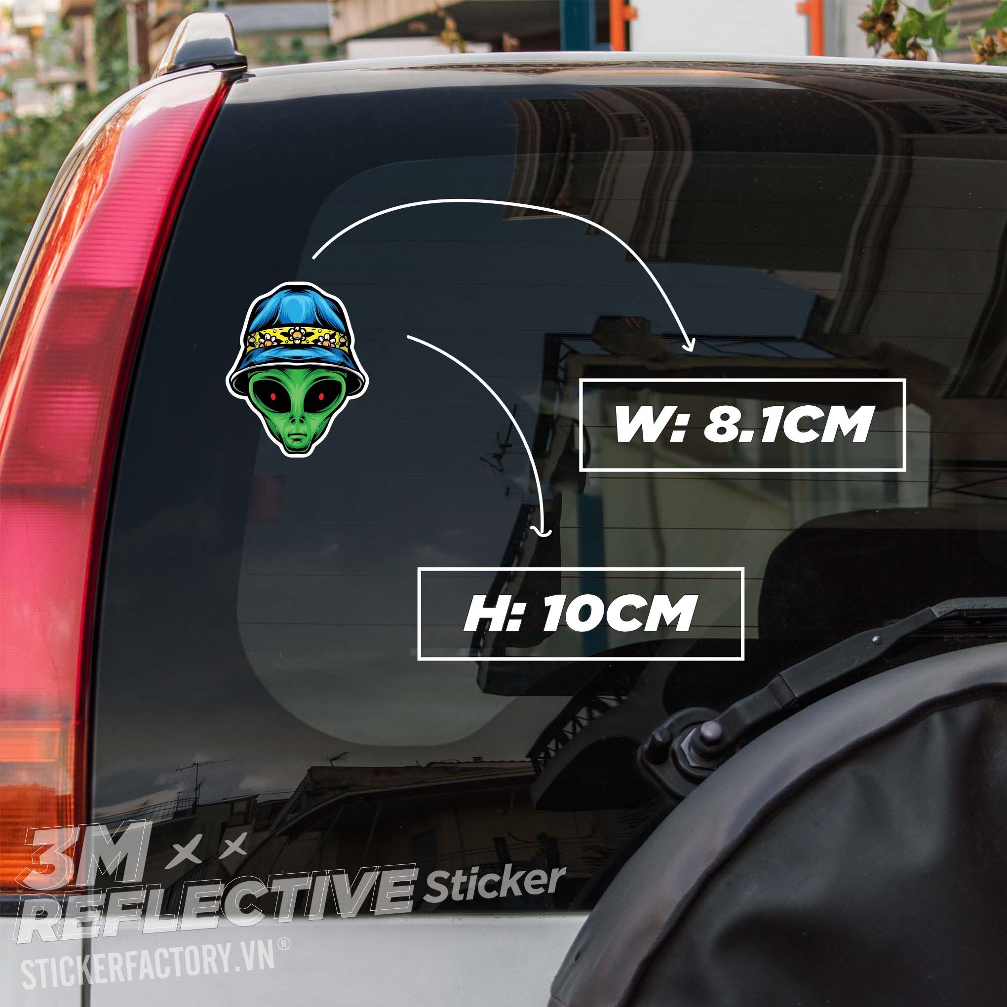 ALIEN WITH BUCKET HAT 3M - Reflective Sticker Die-cut