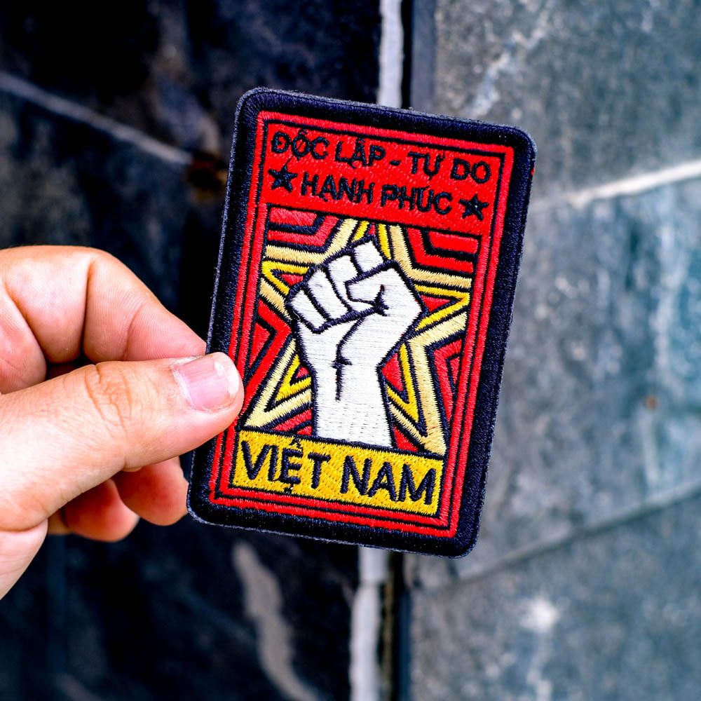 PATCH005 ĐỘC LẬP TỰ DO HẠNH PHÚC - Patch vải thêu ủi chuyển nhiệt