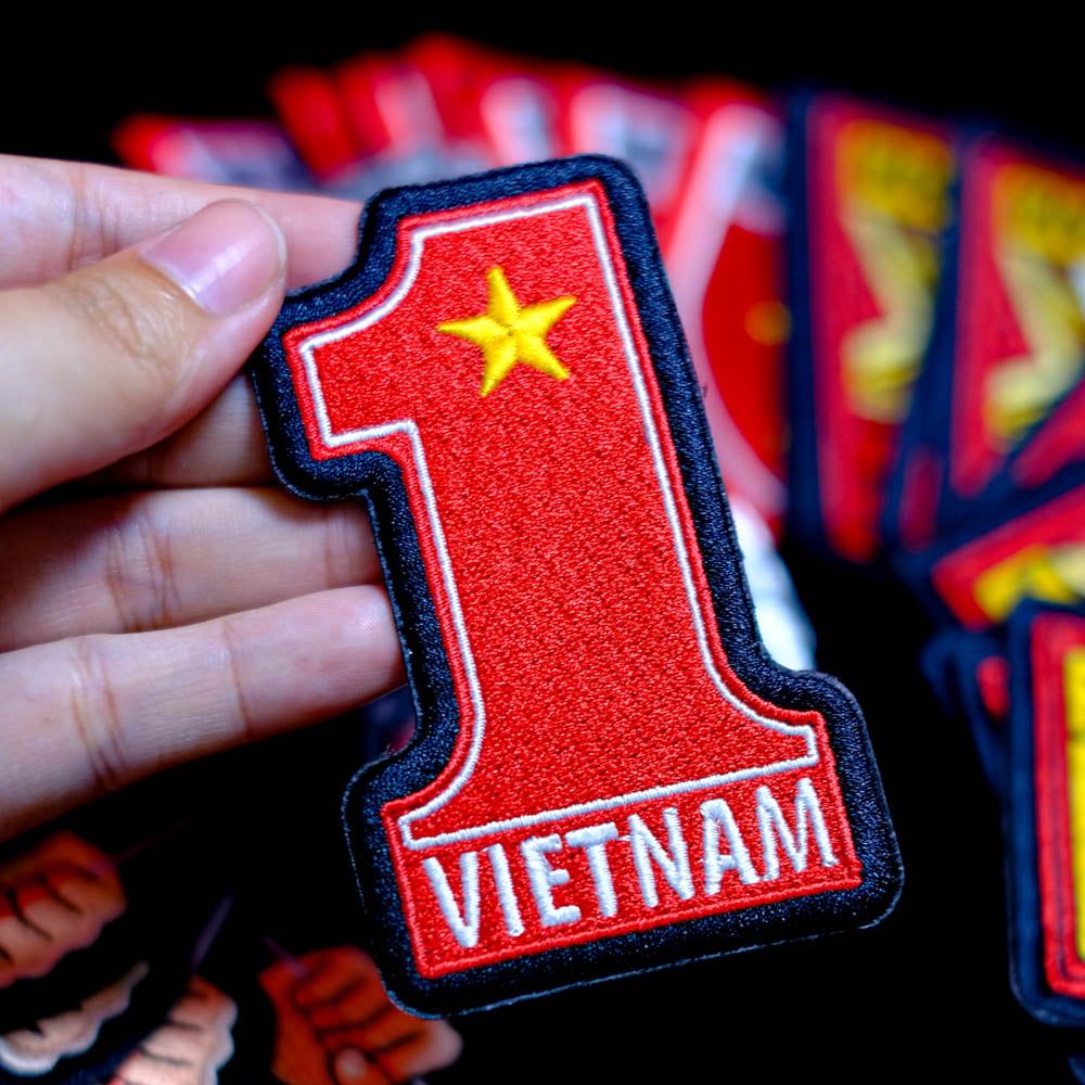 PATCH002 VIETNAM FLAG NUMBER 1 - Patch vải thêu ủi chuyển nhiệt