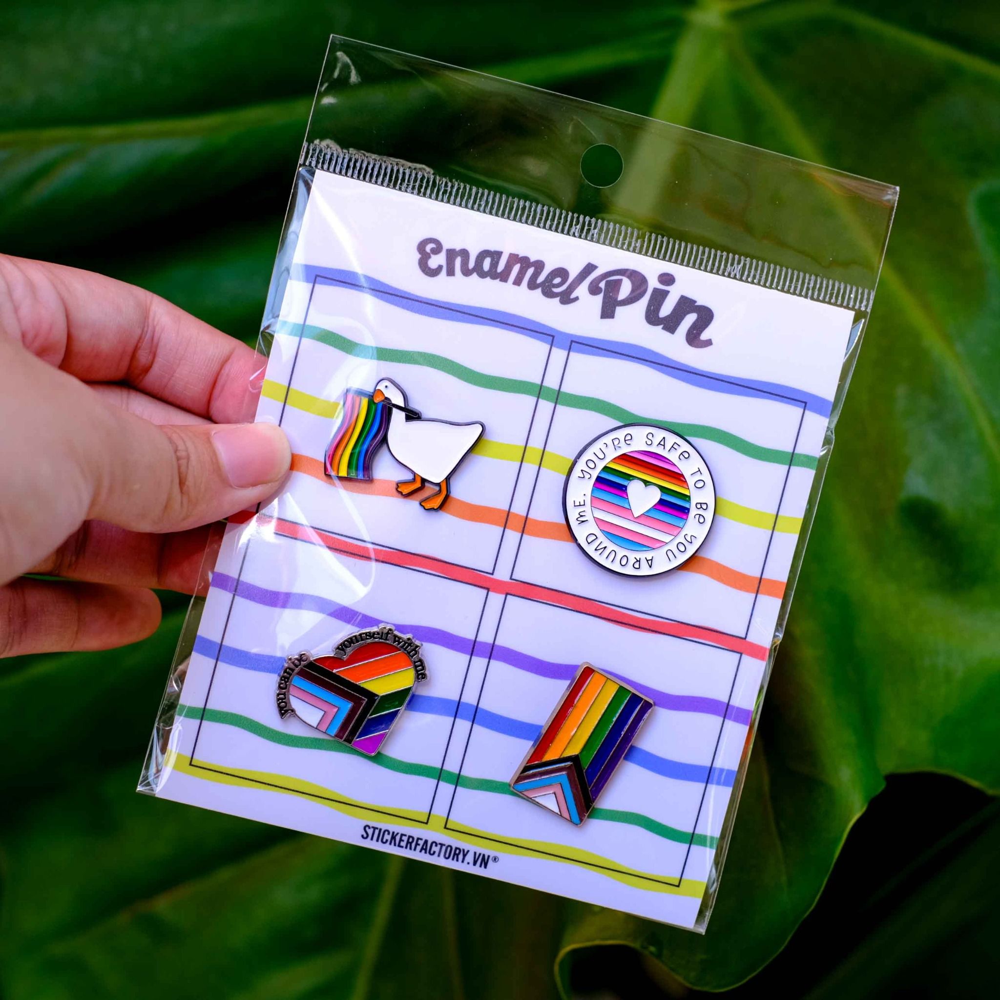 EPIN024 Be Yourself - Set 4 Enamel Pin - Huy hiệu kim loại