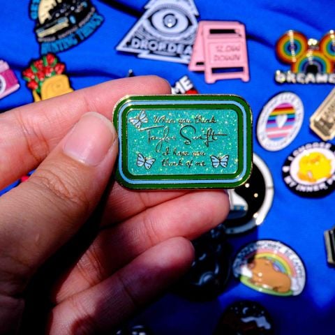  EPIN020 Taylor Swift Glitter - Enamel Pin - Huy hiệu kim loại 