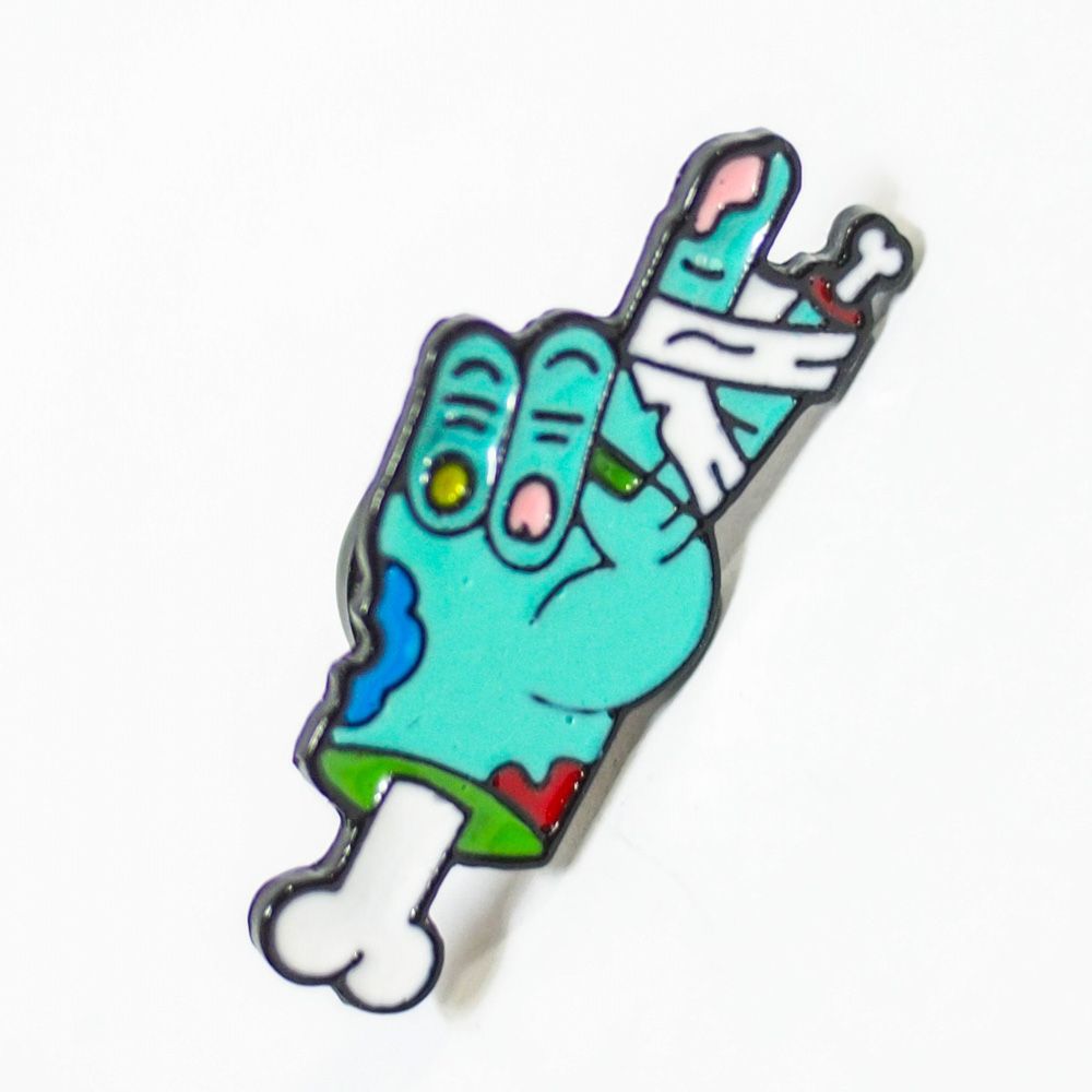 Bàn tay Zombie - Pin sticker ghim cài áo