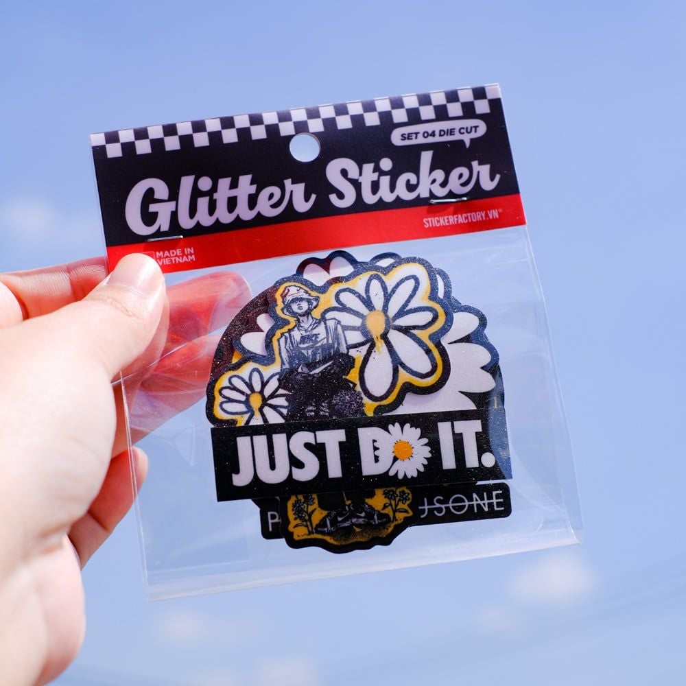 GLIT006 GD G-DRAGON Peaceminusone Daisy - Set 4 Glitter sticker  - Hình dán kim tuyến