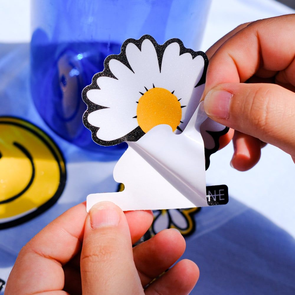 GLIT006 GD G-DRAGON Peaceminusone Daisy - Set 4 Glitter sticker  - Hình dán kim tuyến