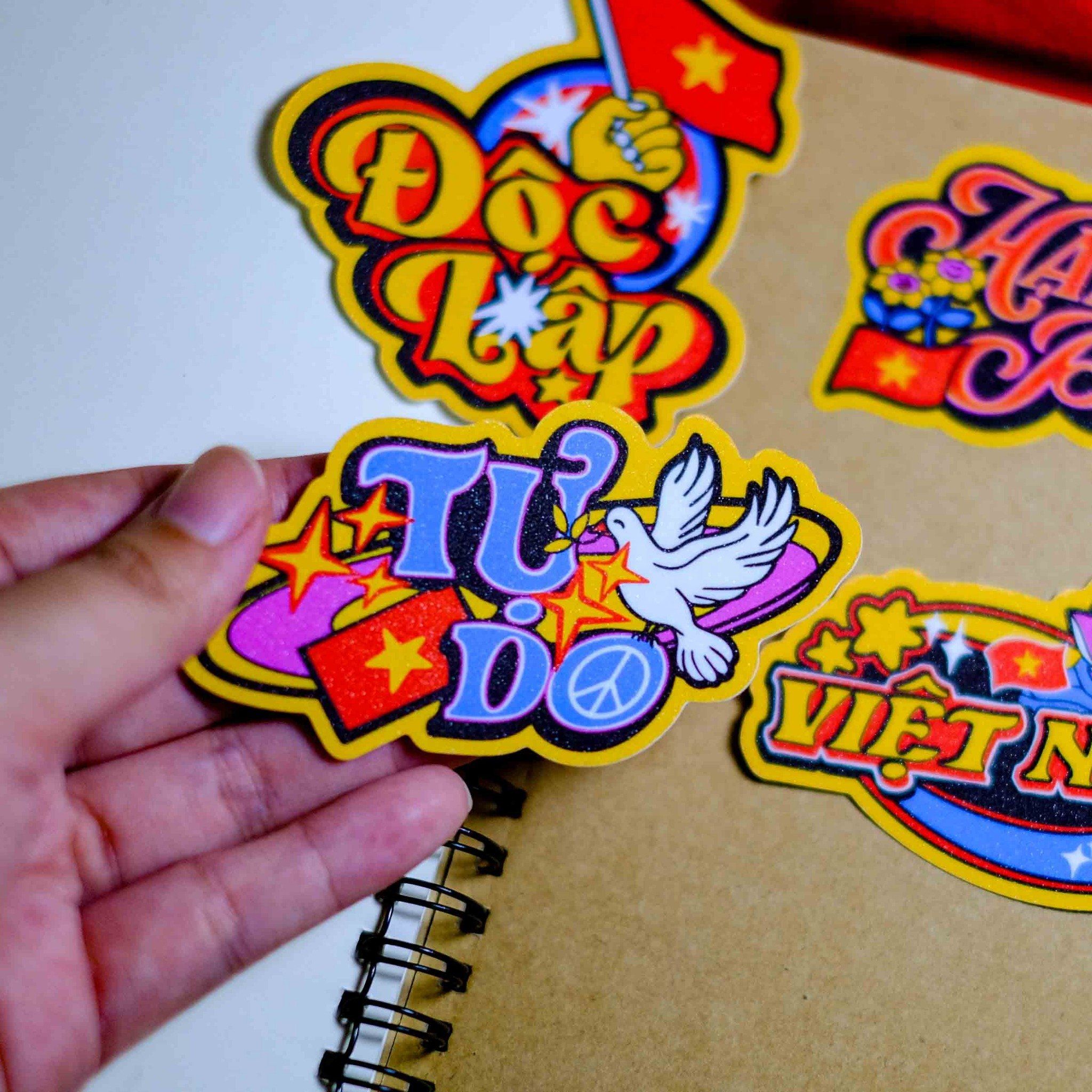 GLIT003 Vietnam's National Motto - Set 4 Glitter sticker - Hình dán kim tuyến
