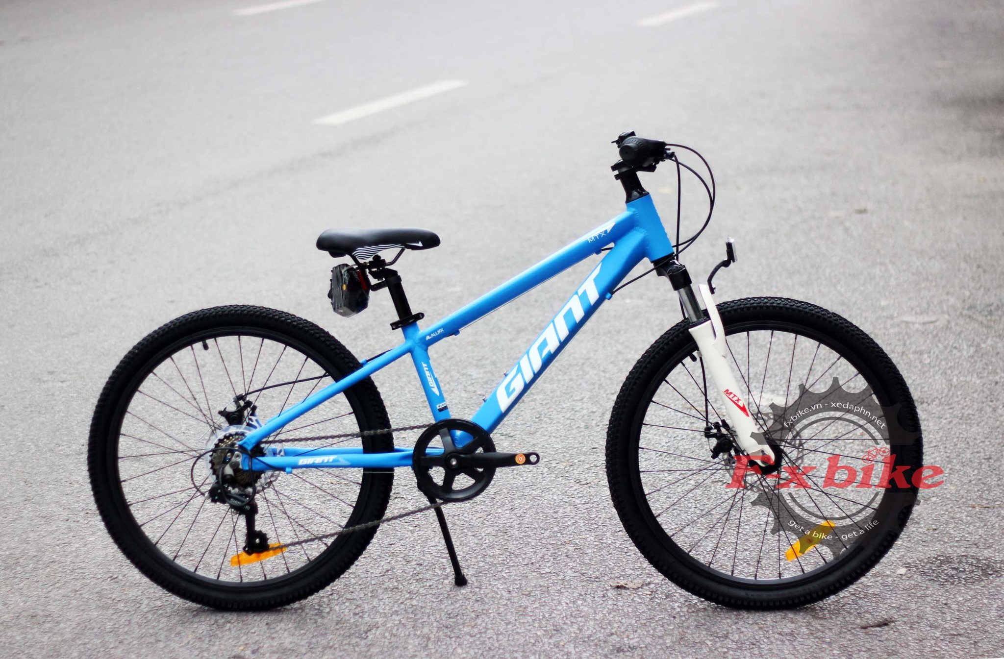 Giant mtx top 24 inch bike