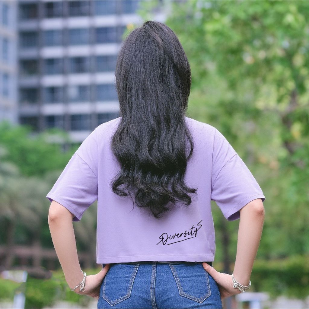 Áo thun nữ croptop _ Gavani Akh Diversity