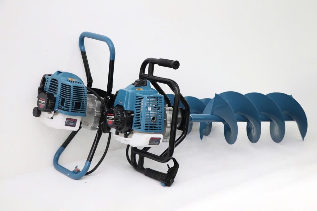 Máy khoan đất Mitsukaisho 2P 1.8kW Xanh-đen 2 thì