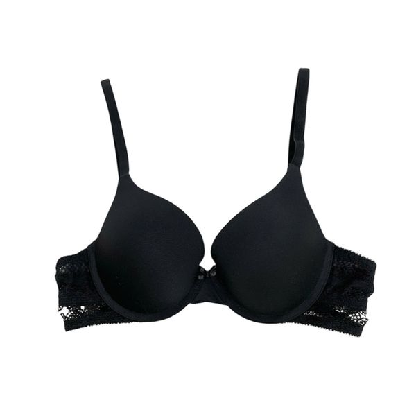  Áo ngực mút đệm mỏng vừa Relax phối ren lưng 