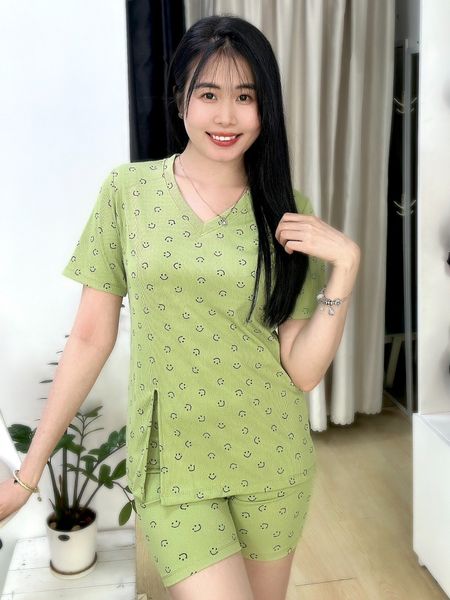  Bộ thun gân mặc nhà tay ngắn quần đùi màu lá 