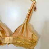  Áo Bralette Relax mỏng không gọng chất liệu ren 