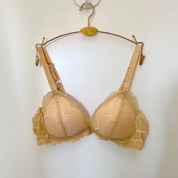  Áo Bralette Relax mỏng không gọng chất liệu ren 