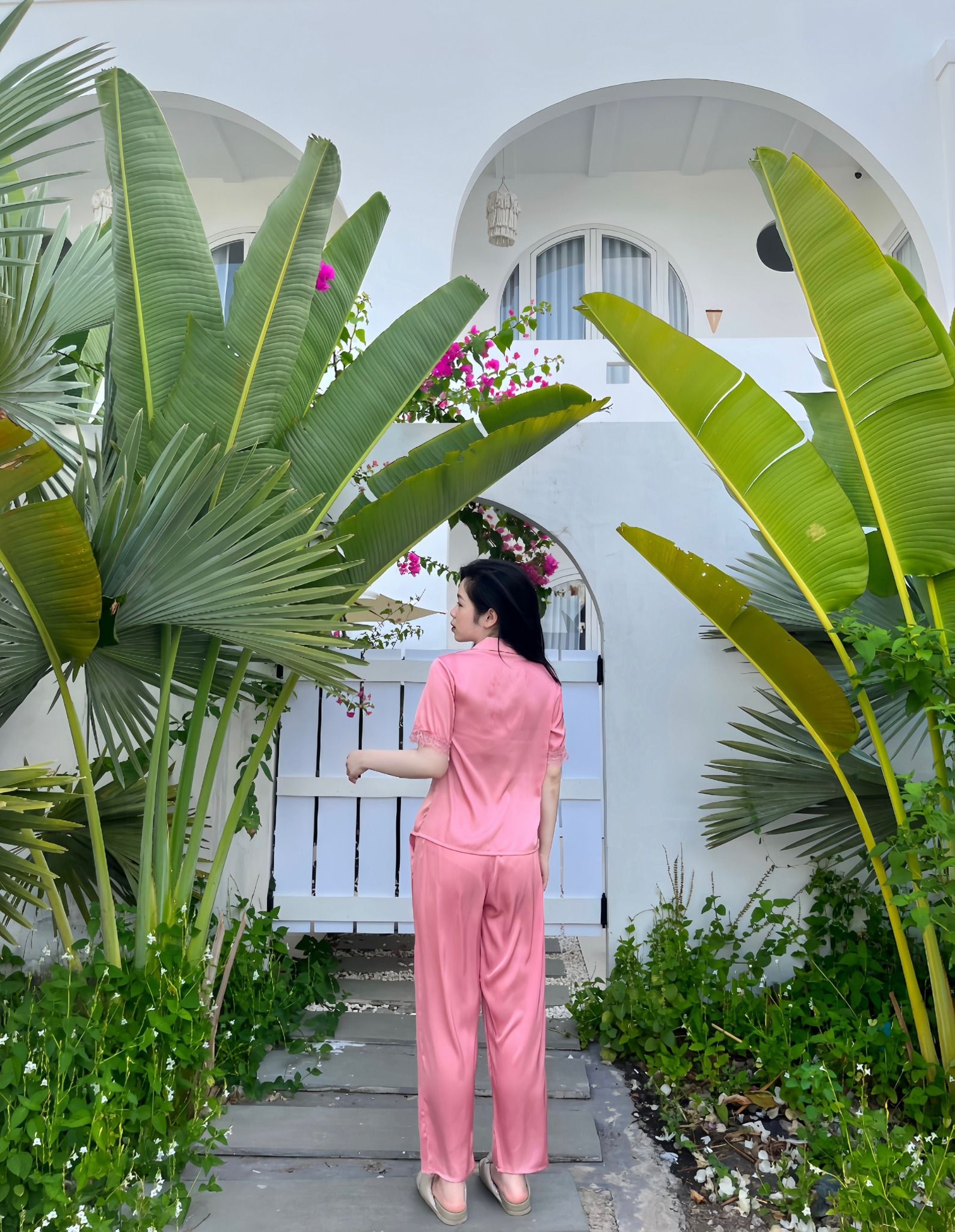  Bộ lụa tơ tằm mặc nhà tay ngắn quần dài 