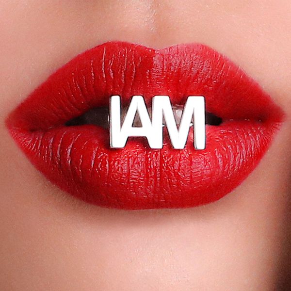  Son thỏi IAM LIP MATTE - Màu Đỏ Tươi - IAM WHAT IAM 707 