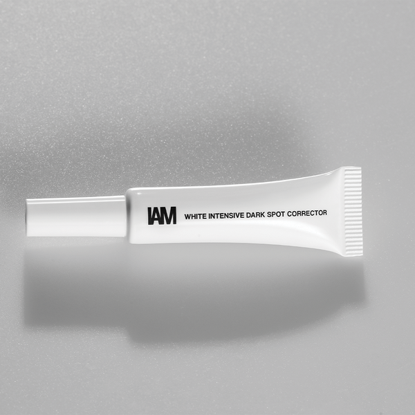  Tinh chất dưỡng da cho da nám - IAM White Intensive Dark Spot Corrector 