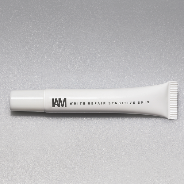  Sản phẩm làm trắng da cung cấp độ ẩm và đem lại làn da mịn màng - IAM White Repair Sensitive 